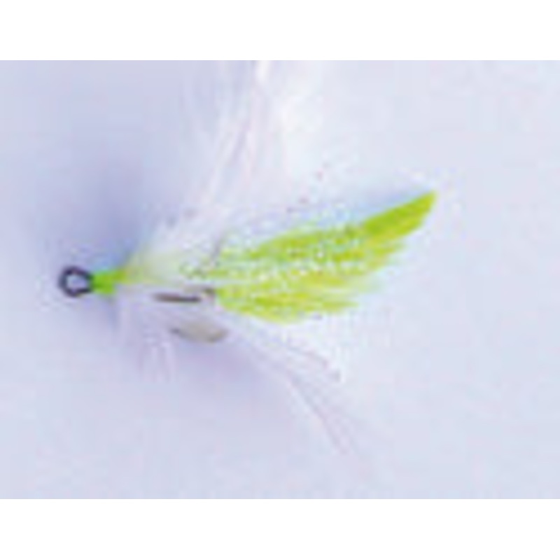 Mustad Dressed Treble Hooks 2ct White/Chart Size 4